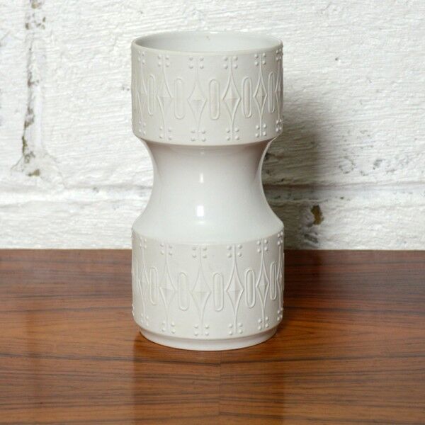 60s porcelain vase