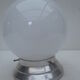 Ancienne applique mur ou plafond, globe opaline blanche
