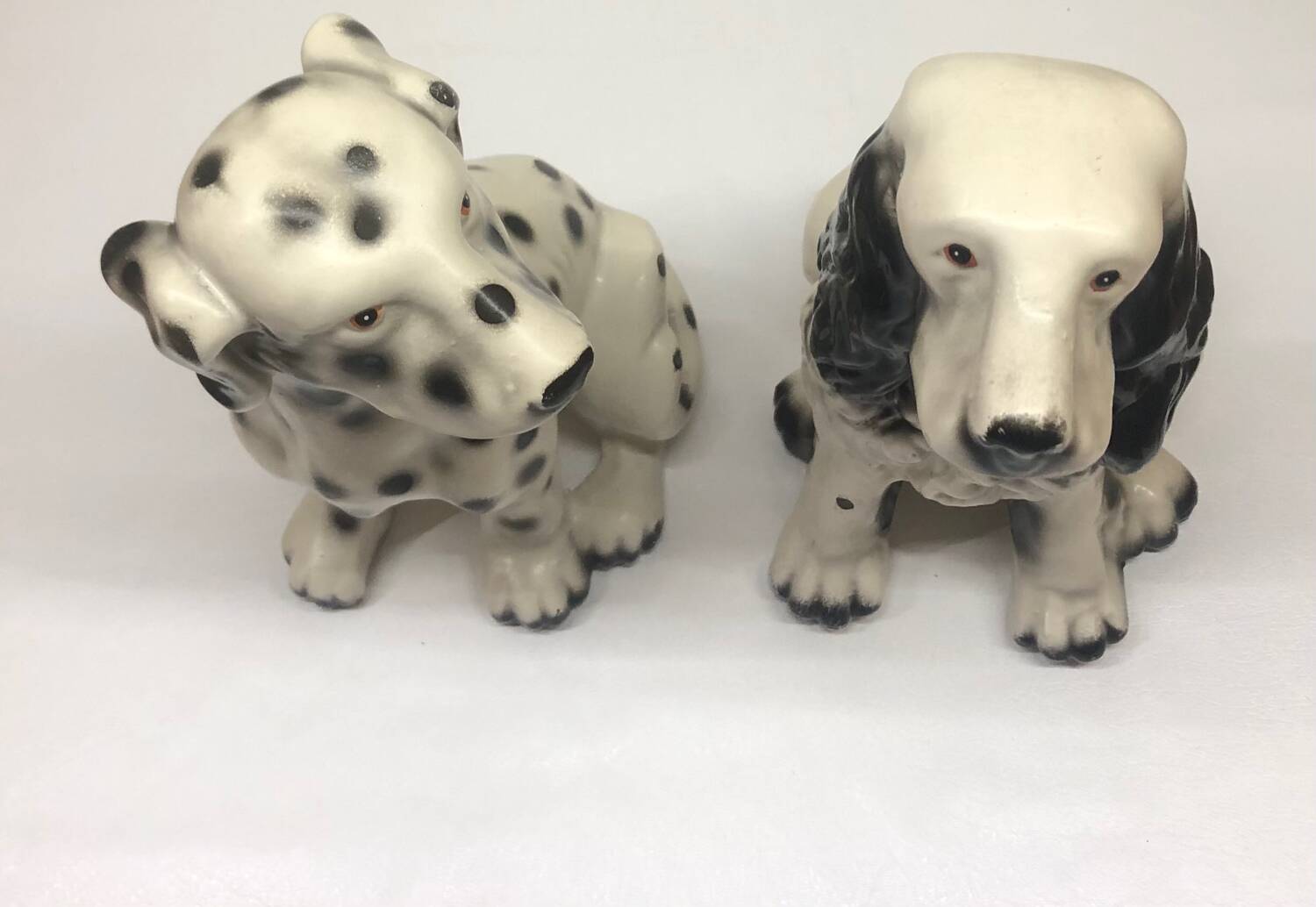 Pair of ceramic dogs