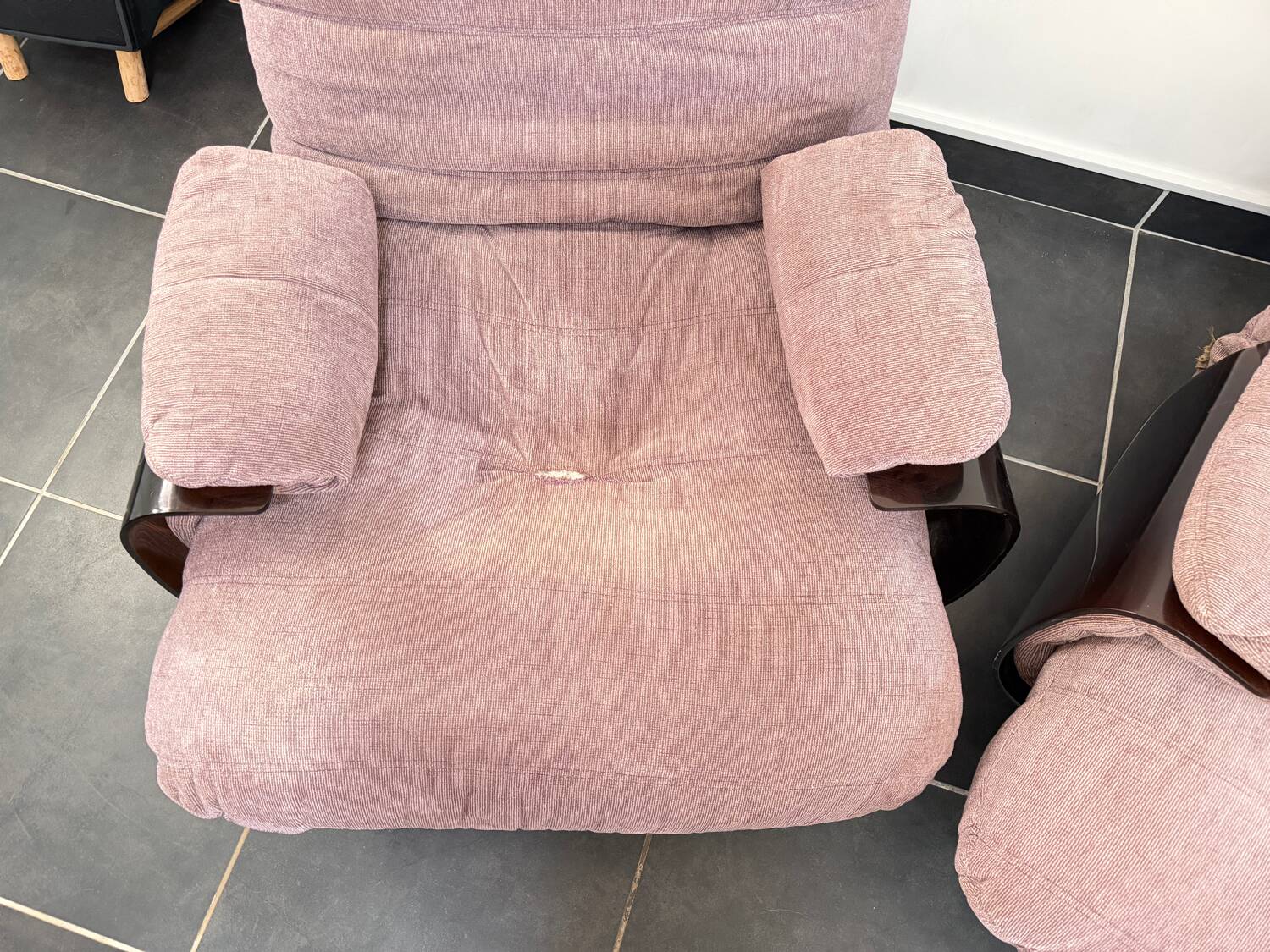 Pair of armchairs / lounge chairs Marsala Ligne Roset