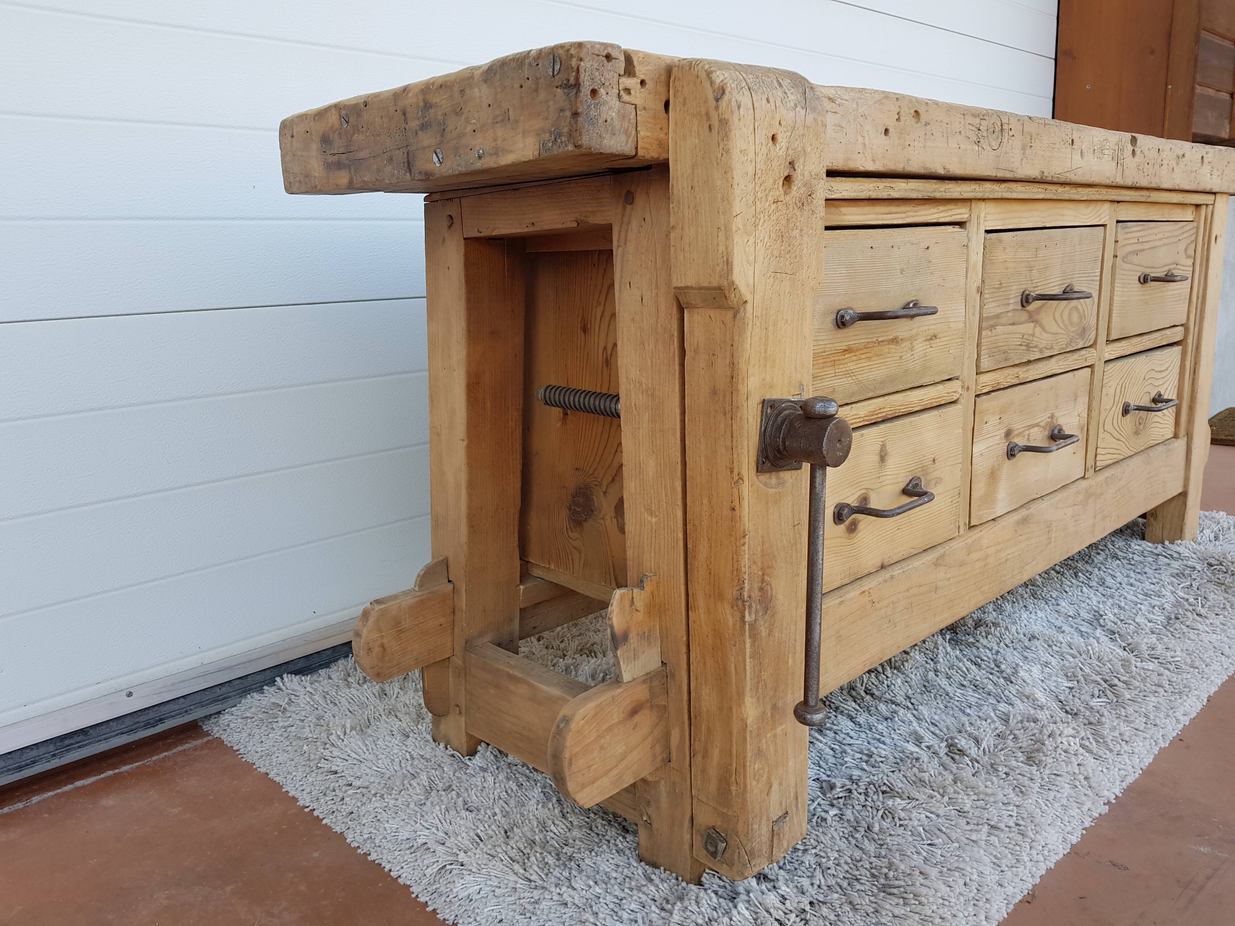 Farm's old establishment