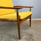 Fauteuil par Arne Vodder pour Glostrup, teck avec un revêtement en tissu jaune moutarde, années 1950.