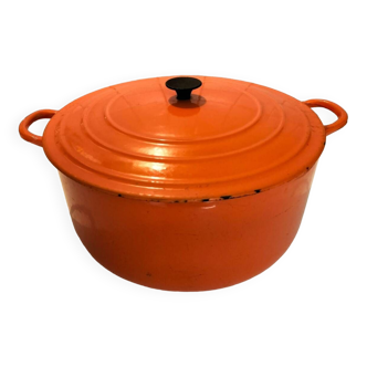 Cocotte creuset en fonte orange