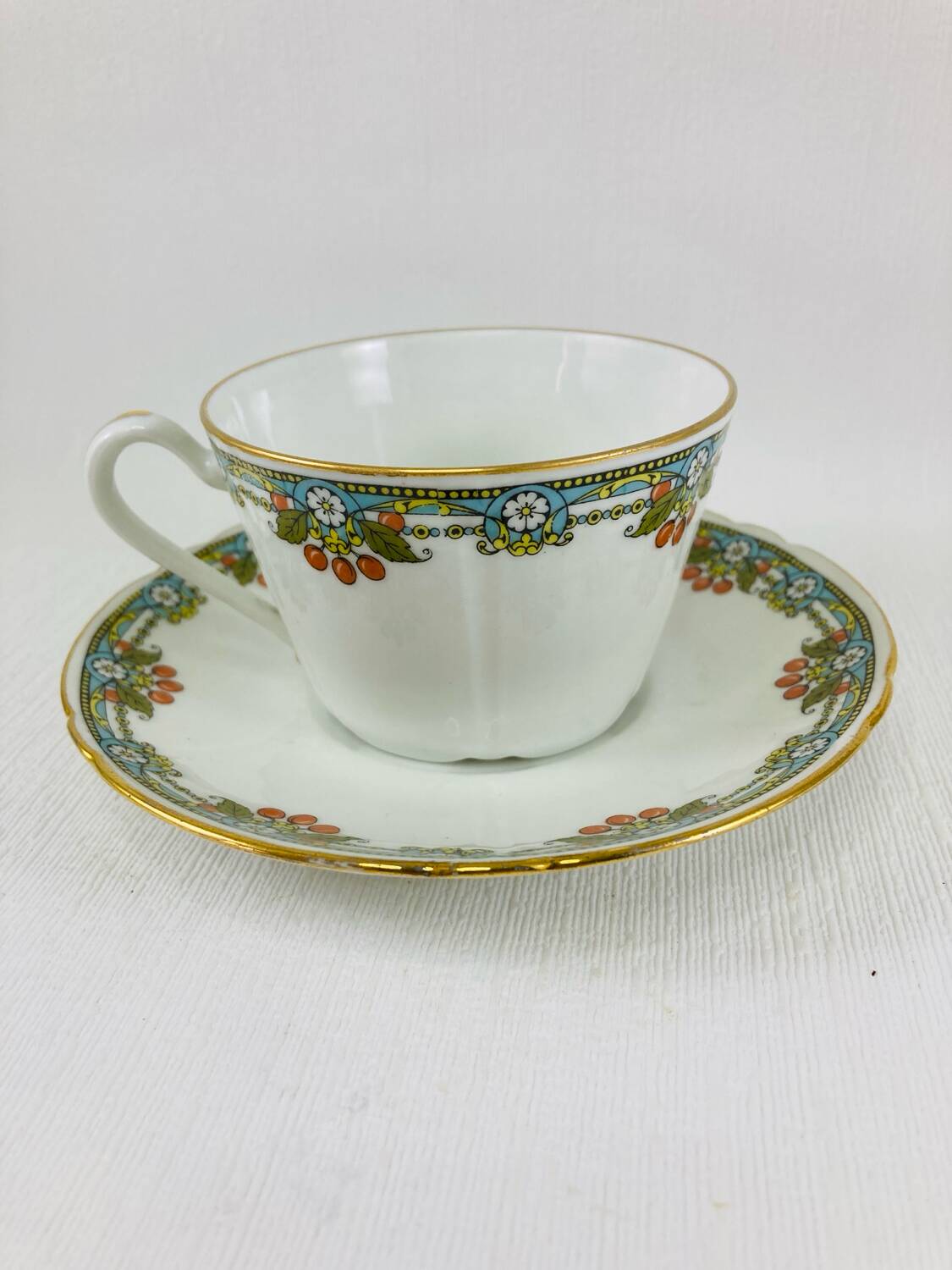 8 Balleroy & Cie Cherry Pattern Tea Cups and Saucers