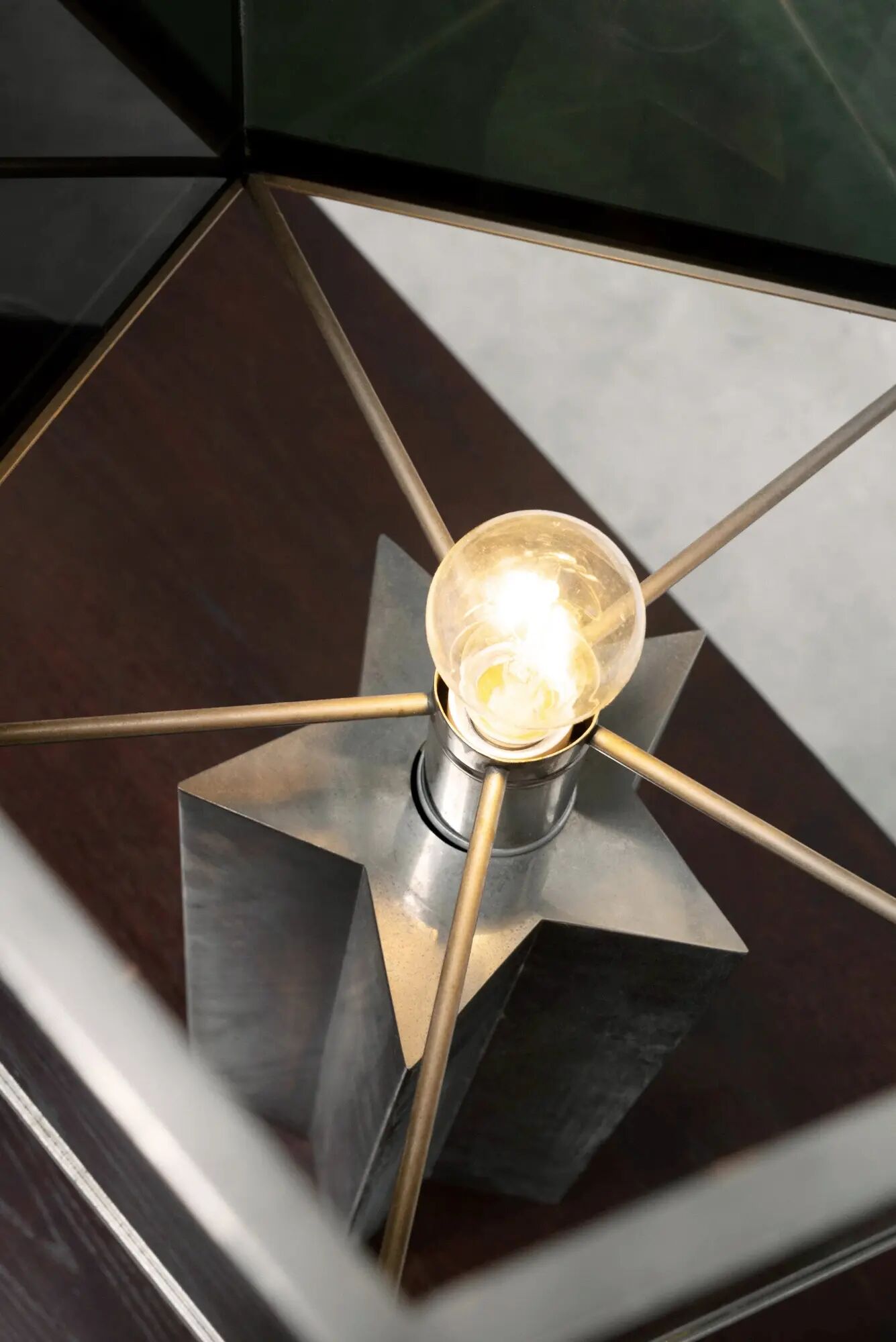 Italian architectural table lamp in acrylic and chrome, 1970s.