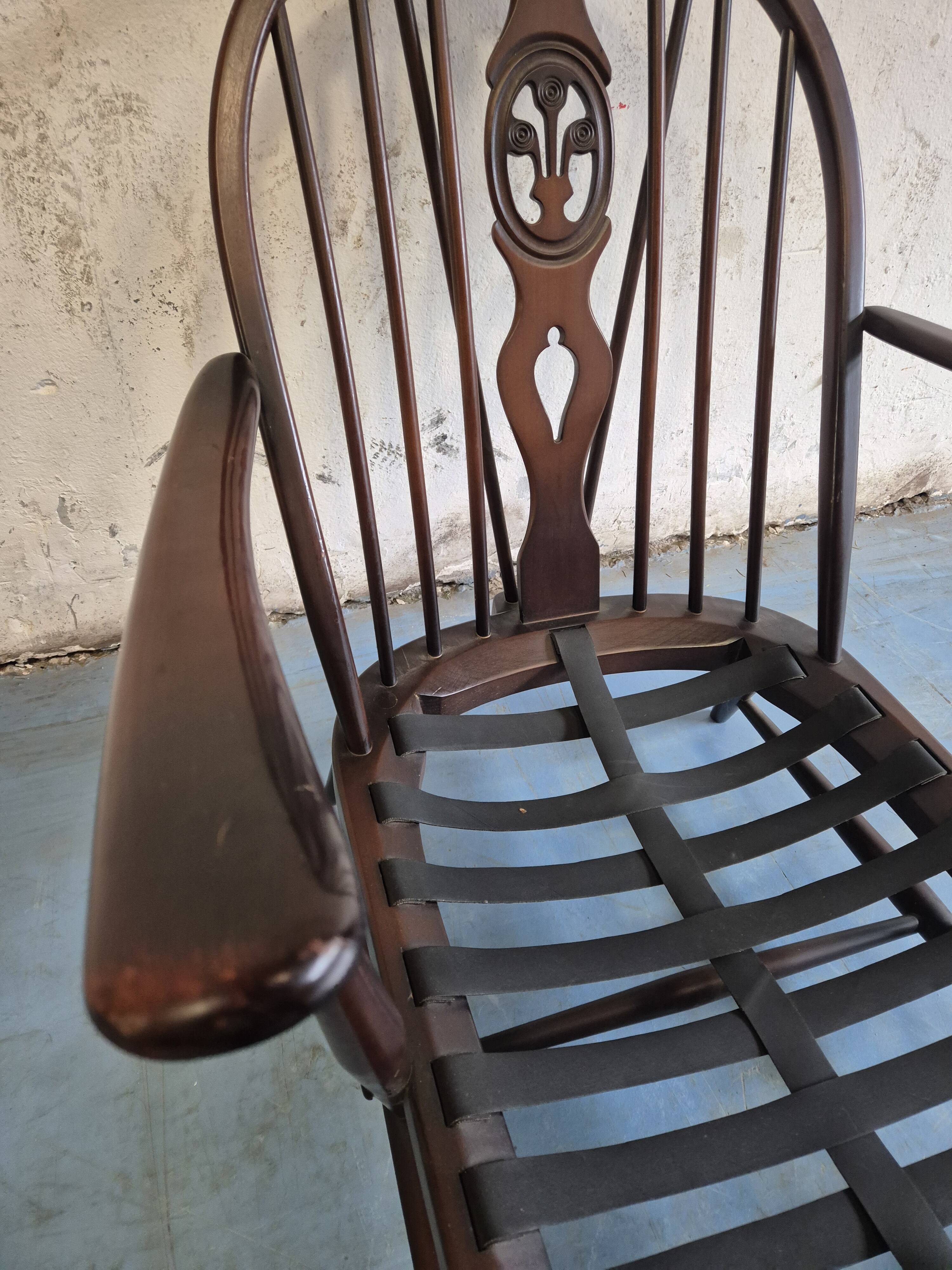 Windsor ercol + ottoman