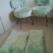 Paire de fauteuils moumoute type