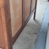 Oak chest of drawers