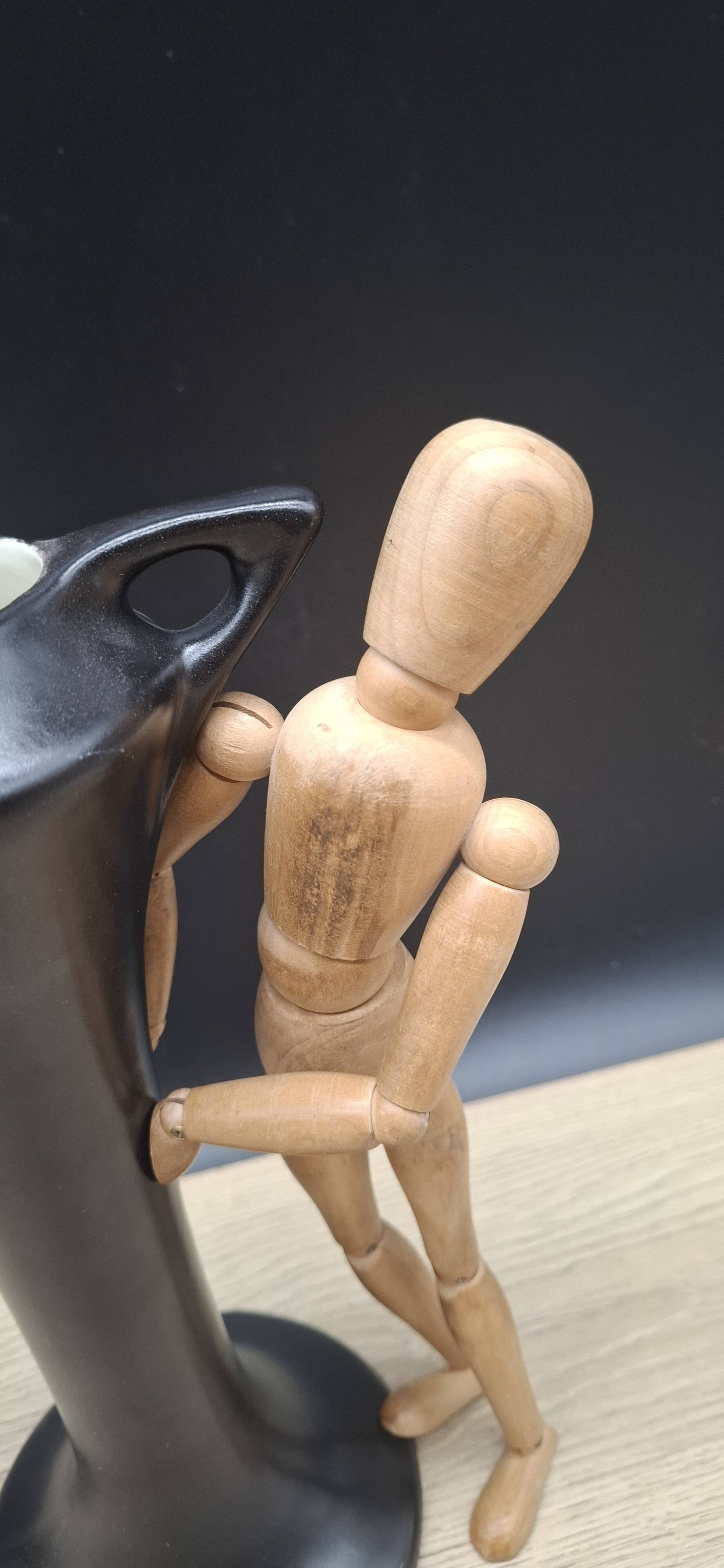 Black ceramic vase 1696