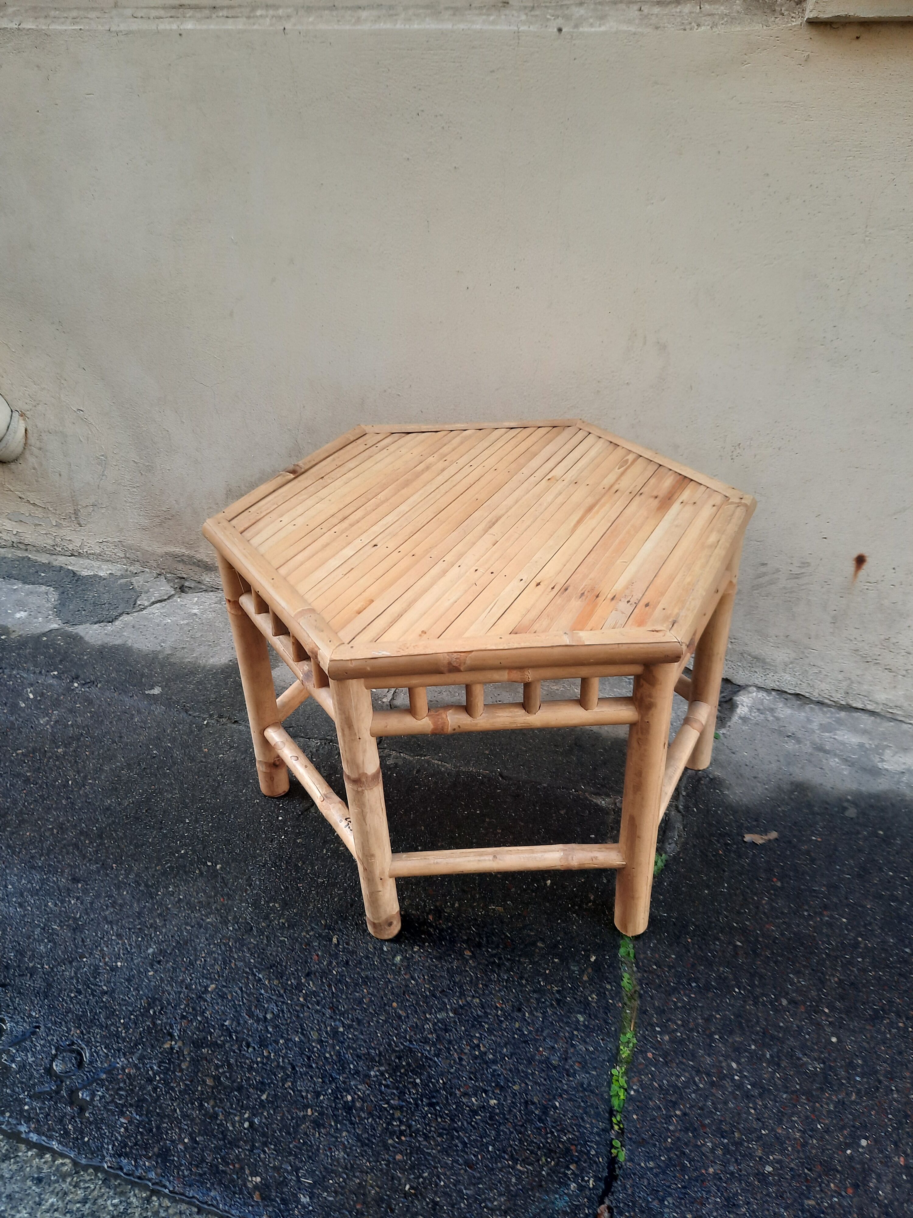 Table  basse  en bambou