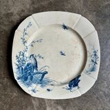 Square flat plate Gien in blue ironstone, service "Birds" around 1870.