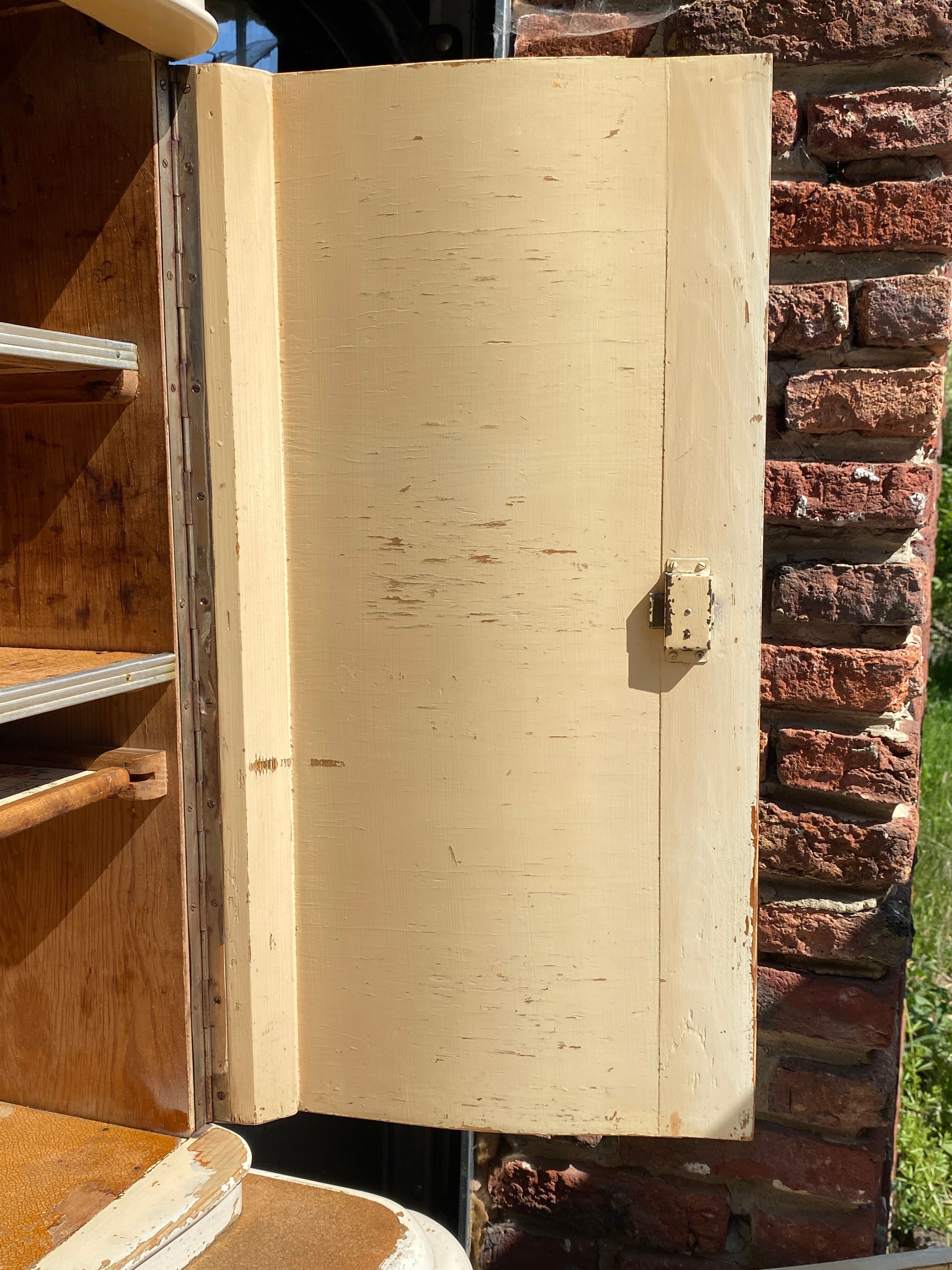 Two-body buffet Kitchen Keller