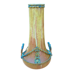 Vase en ceramique monture