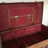 suitcase of leather with labels of palaces