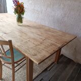 Farmhouse table