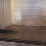 Wall shelf with sliding doors