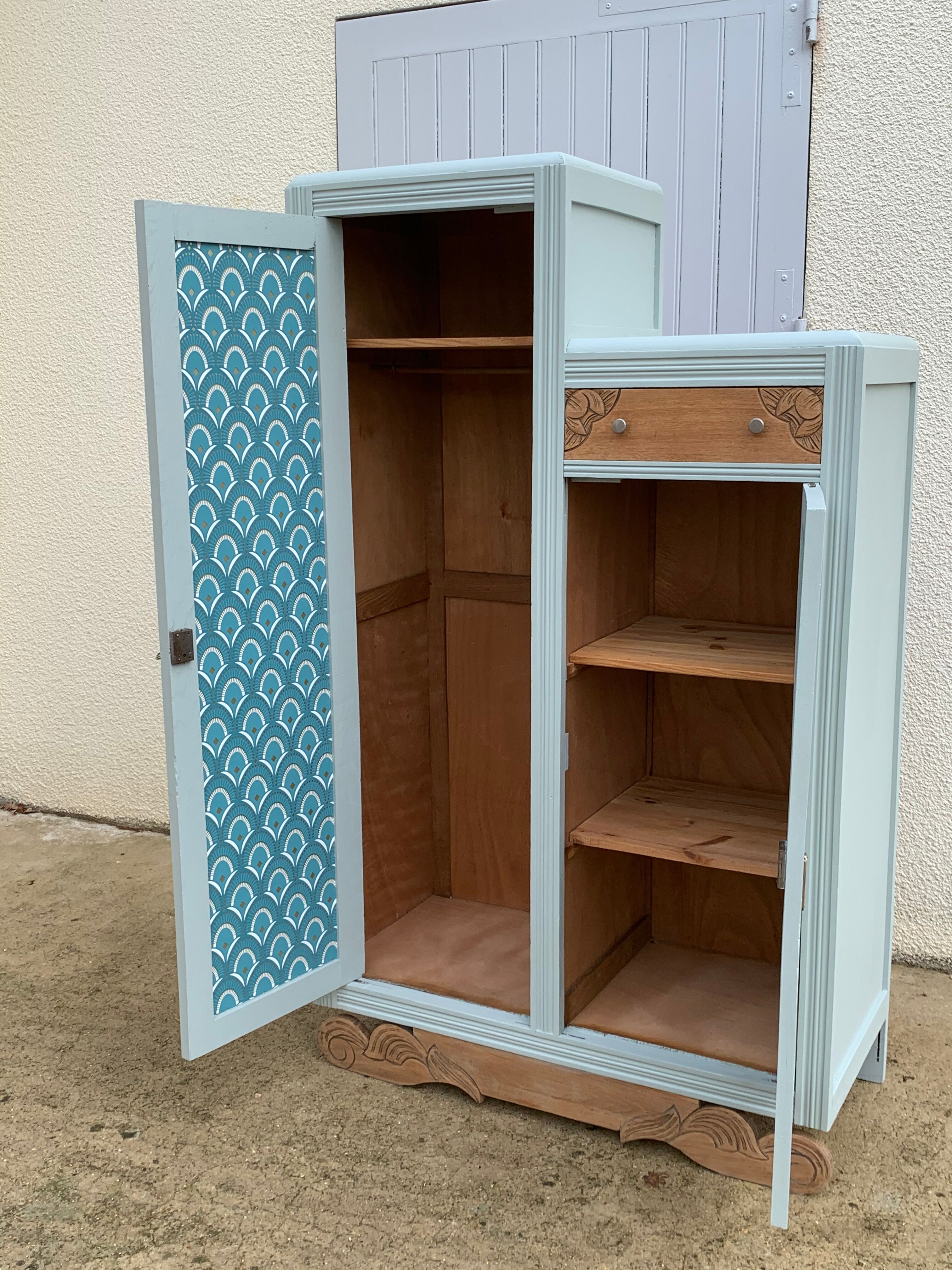 1930 asymmetrical Parisian wardrobe