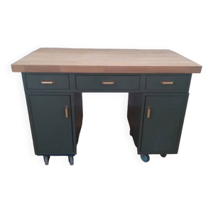 Bureau en métal avec