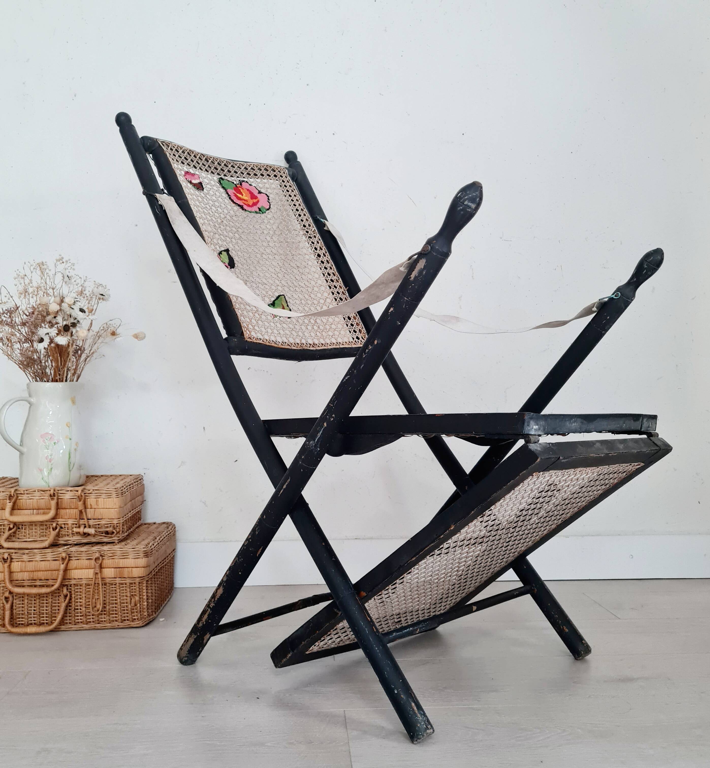 Transat ancien - chaise longue bois et cannage