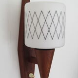 Scandinavian wall lamp in teak and opaline