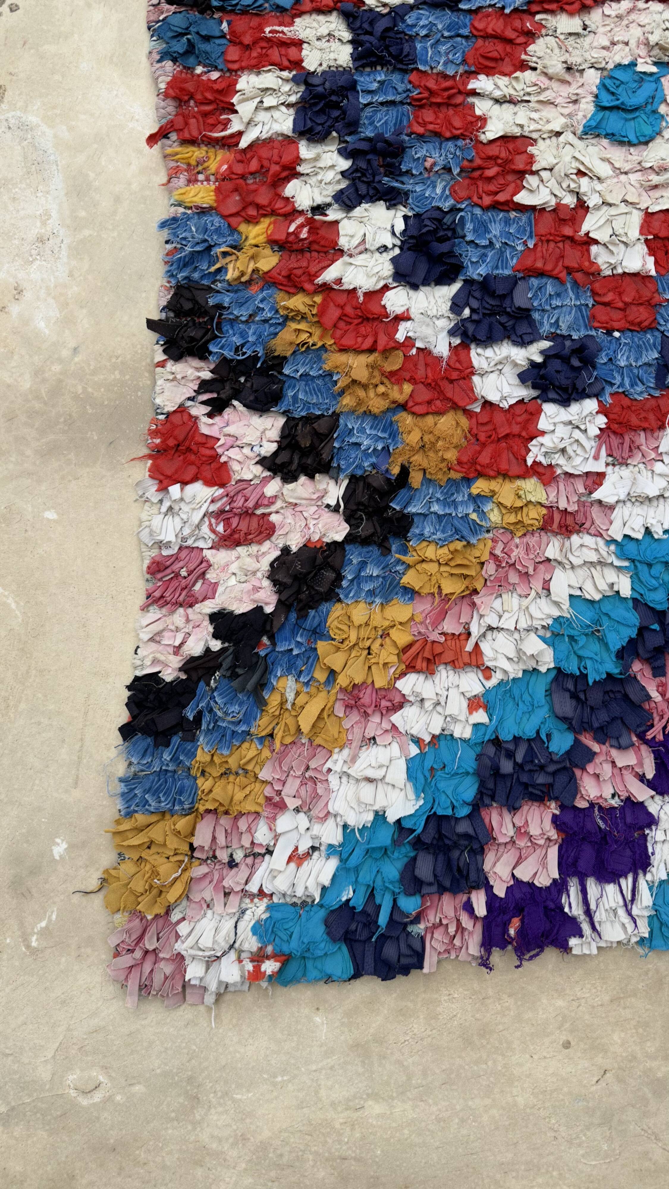 Tapis Berbère Boucherouite coloré - 85 x 153 cm