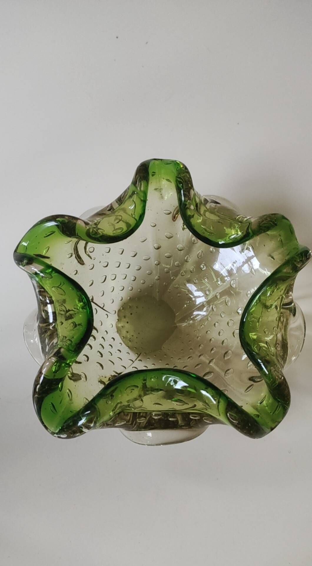 Pocket Video/Bullicante Ashtray Murano. Made of Art Glass. Diameter 19 cm.