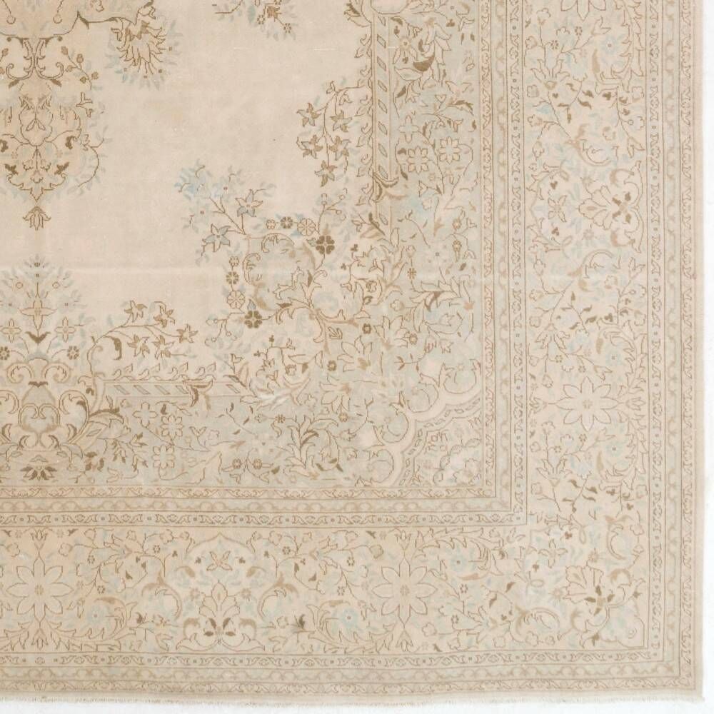 One-of-a-kind Vintage Wool Area Rug. Handmade Turkish Large Carpet for Farmhouse & Country Style Decoration