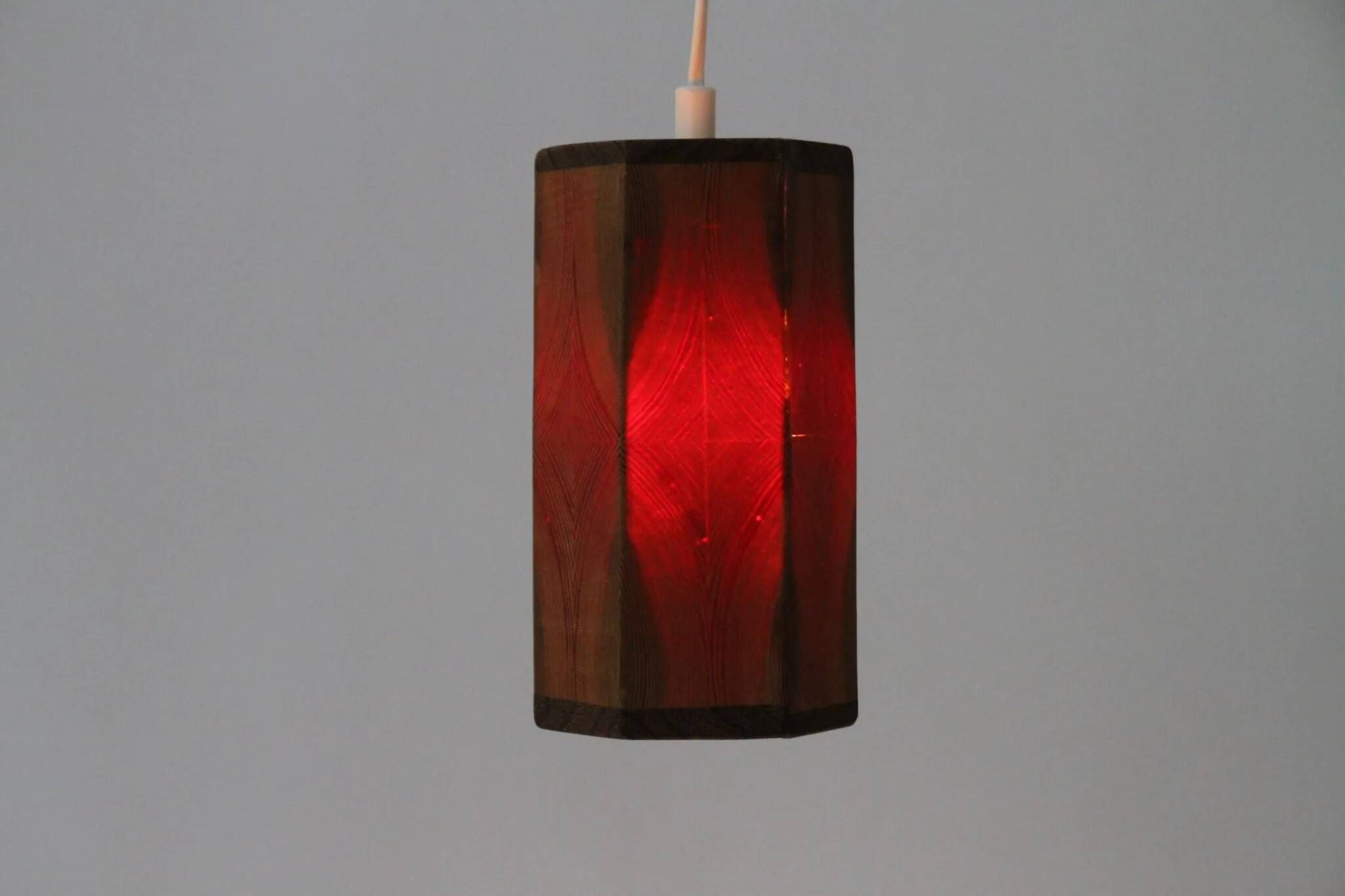 Suspension en pin hexagonal – Suède, années 1970