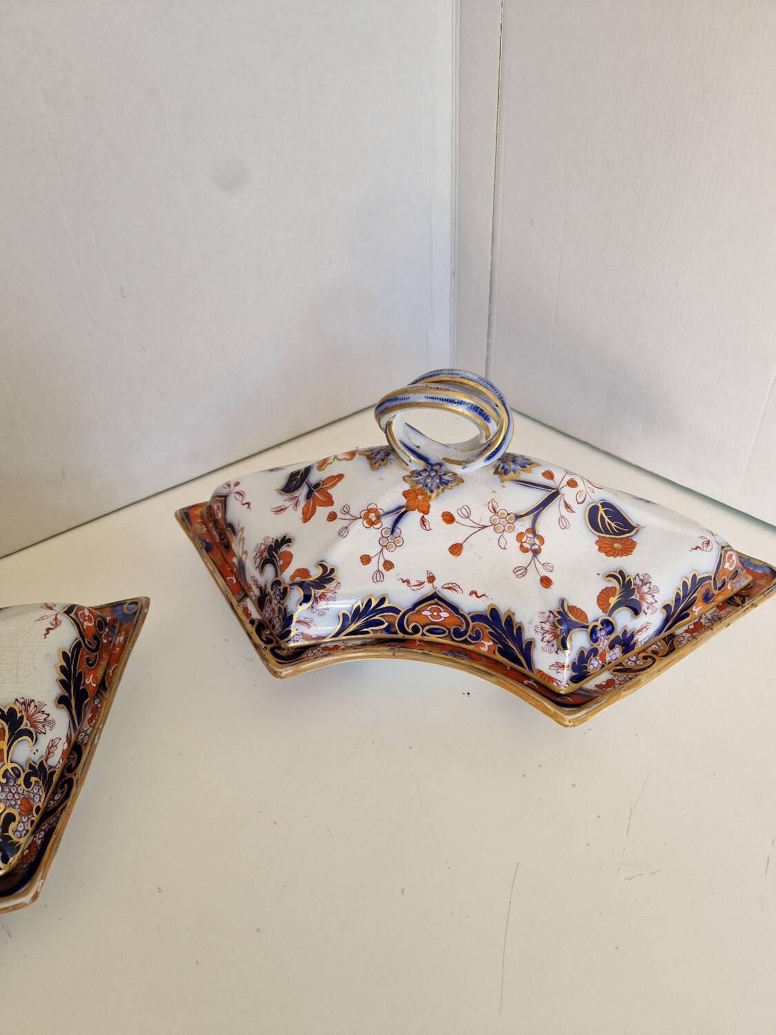 Set of 2 ceramic vegetable dishes, to be defined