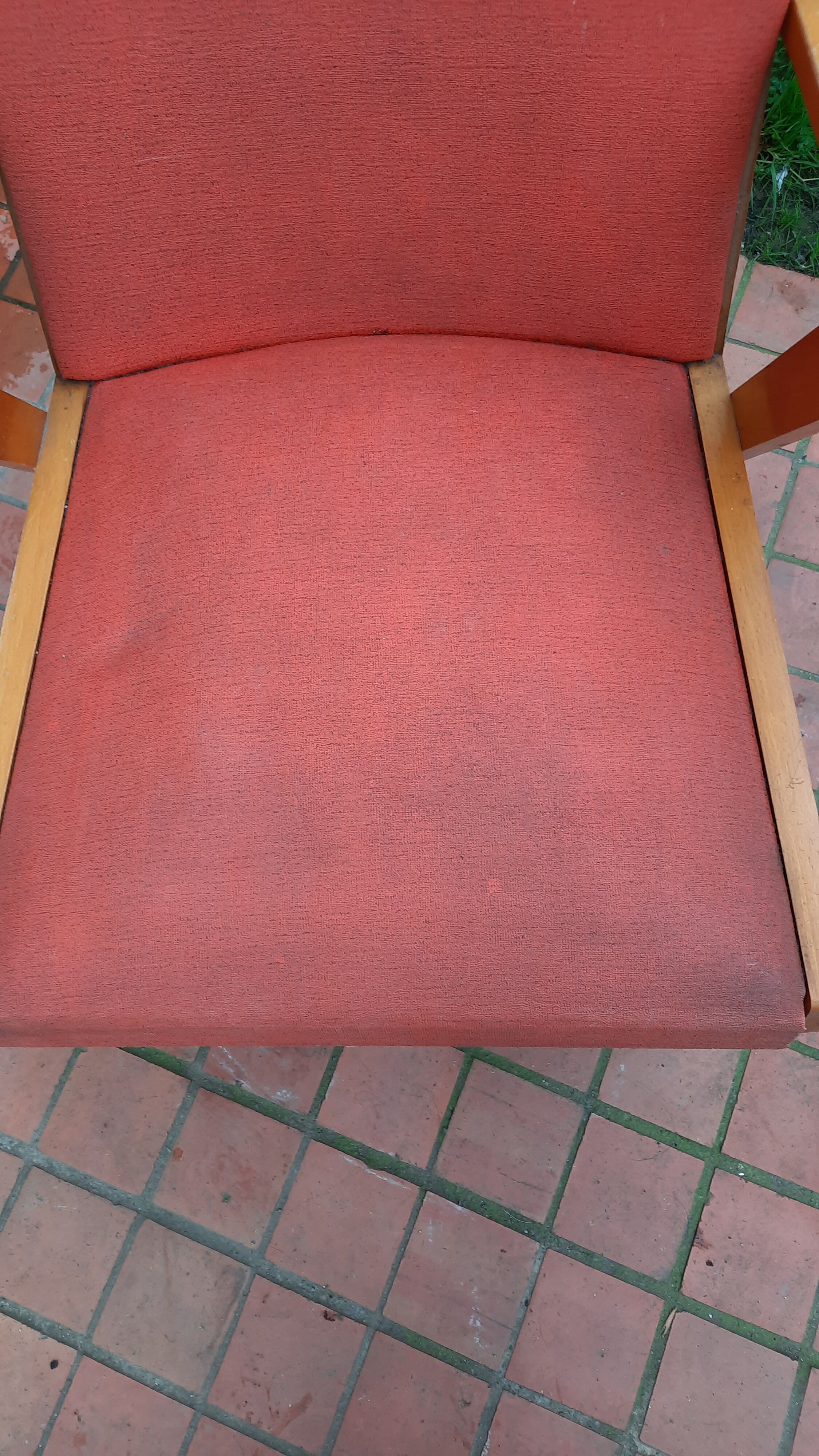2 mismatched bridge chairs