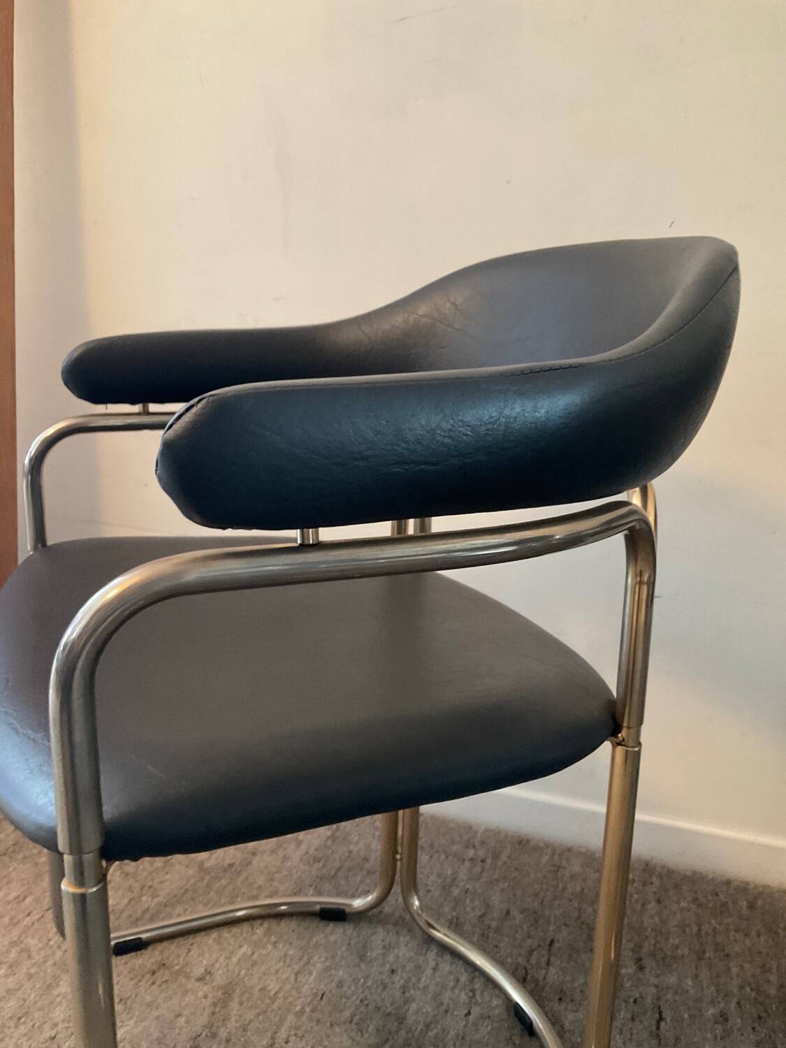 Series of 4 Italian armchairs by Otto Gerdau 70s