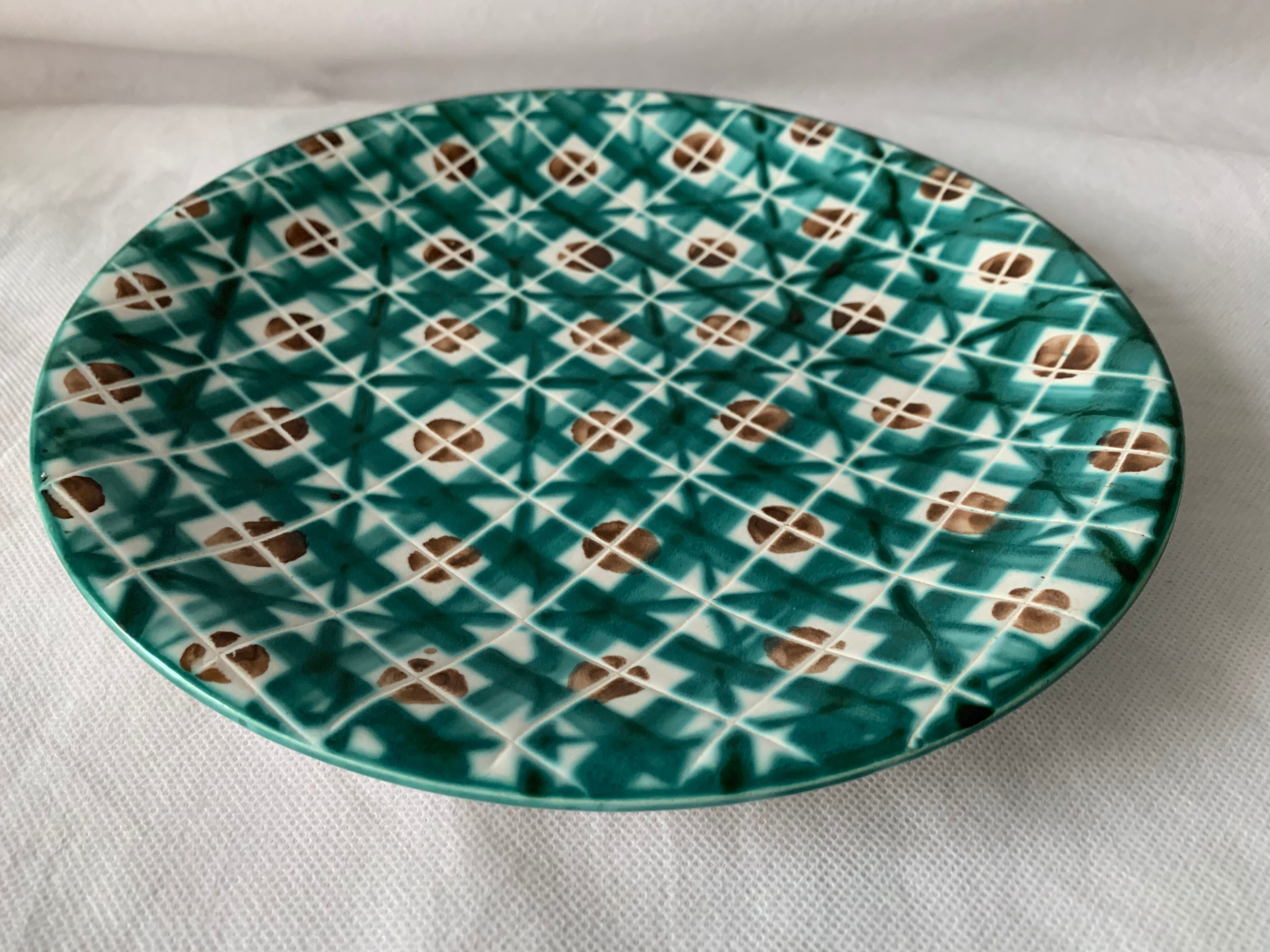 Green and red enamelled ceramic plate Robert Picault Vallauris 1960