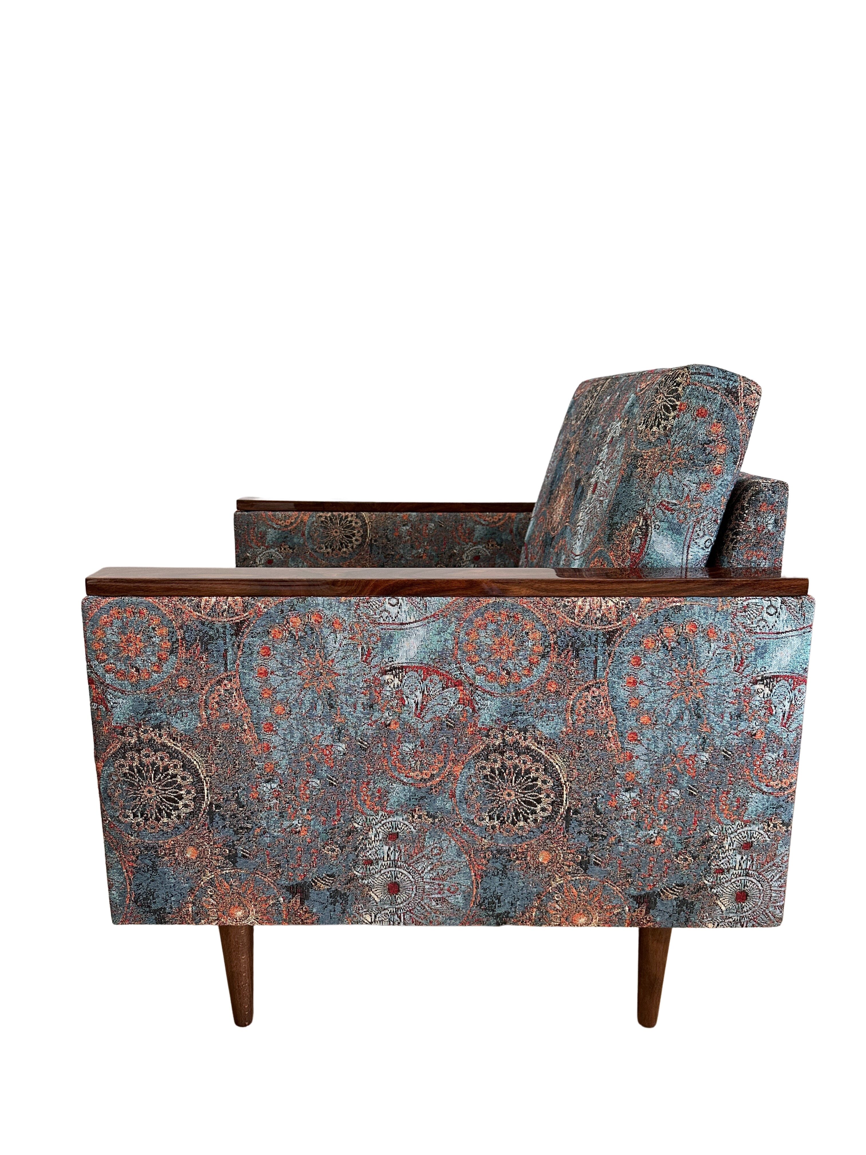 Fauteuils géométriques du milieu du siècle avec motif ethnique, Europe, années 1970