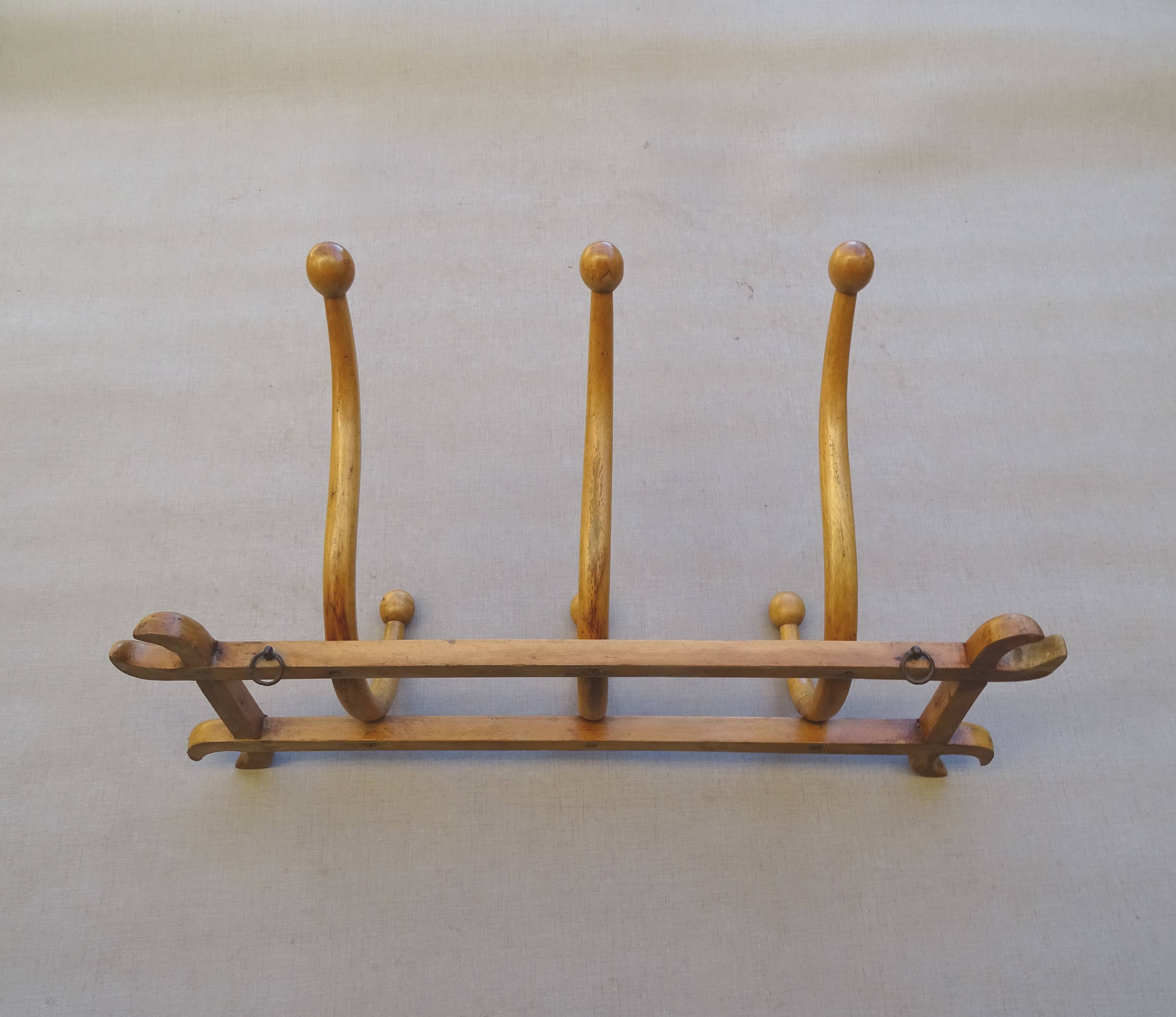 1890 Fischel, Bentwood blond 3-peg wall-mounted coat and hat rack