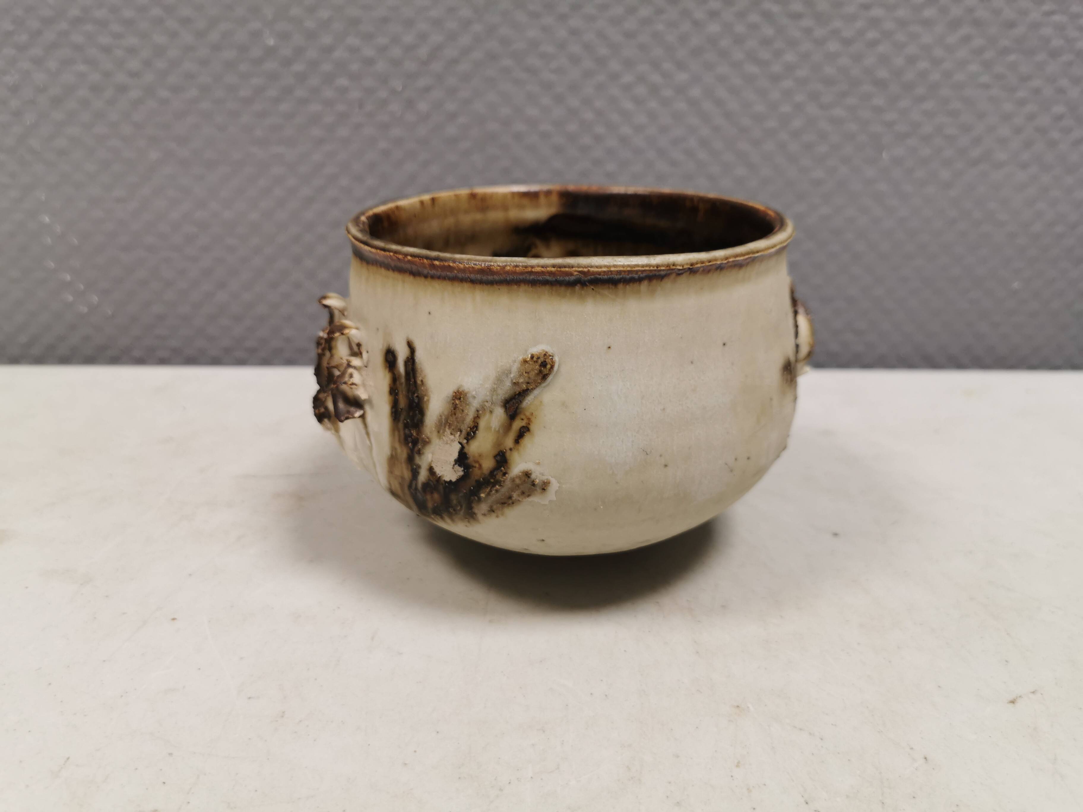 Ceramic bowl by Christina Præstgaard (CP), Denmark, 1980s.