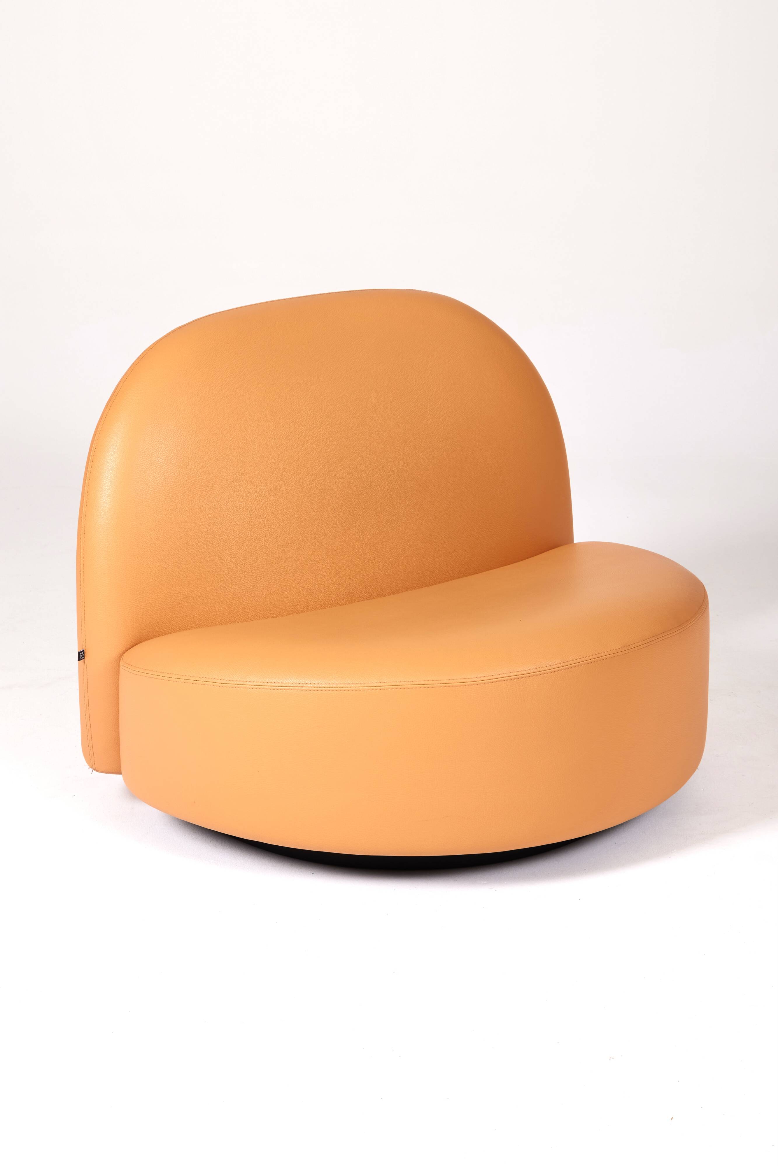 Fauteuil en cuir Elysée par Pierre Paulin édition Ligne Roset