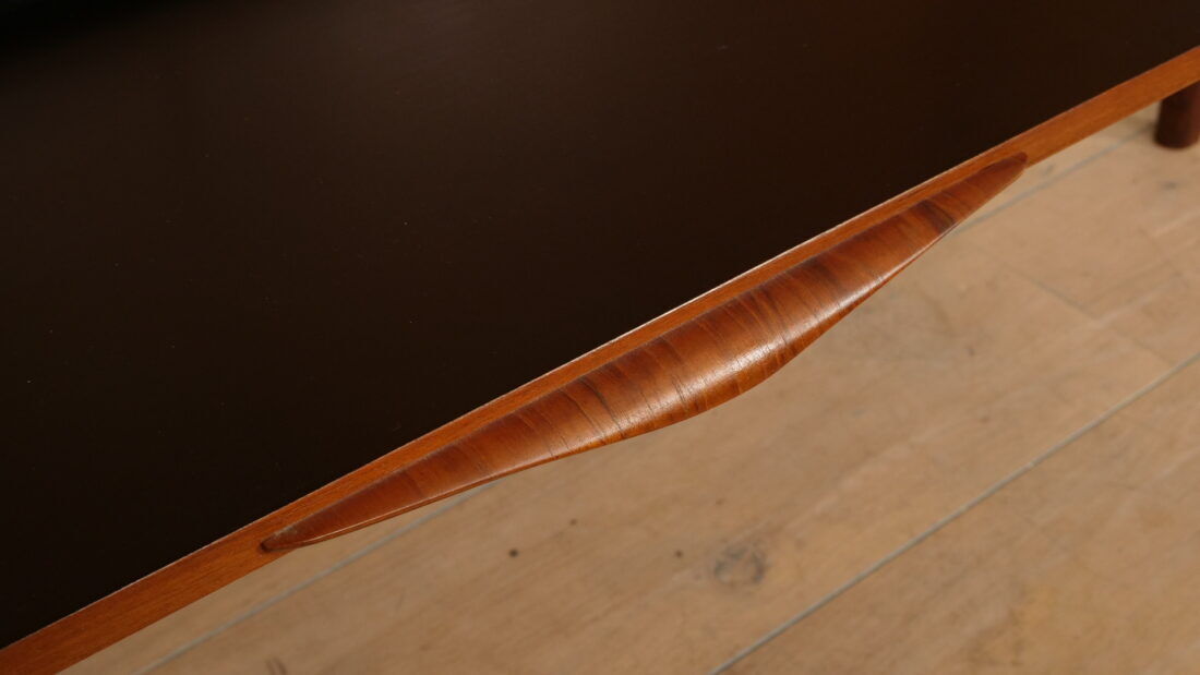 Vintage highboard | Johannes Andersen | Danish design | Teak