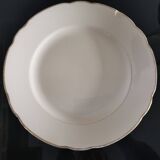 Set of 6 Villeroy and Boch flat plates in ivory color and gold edging