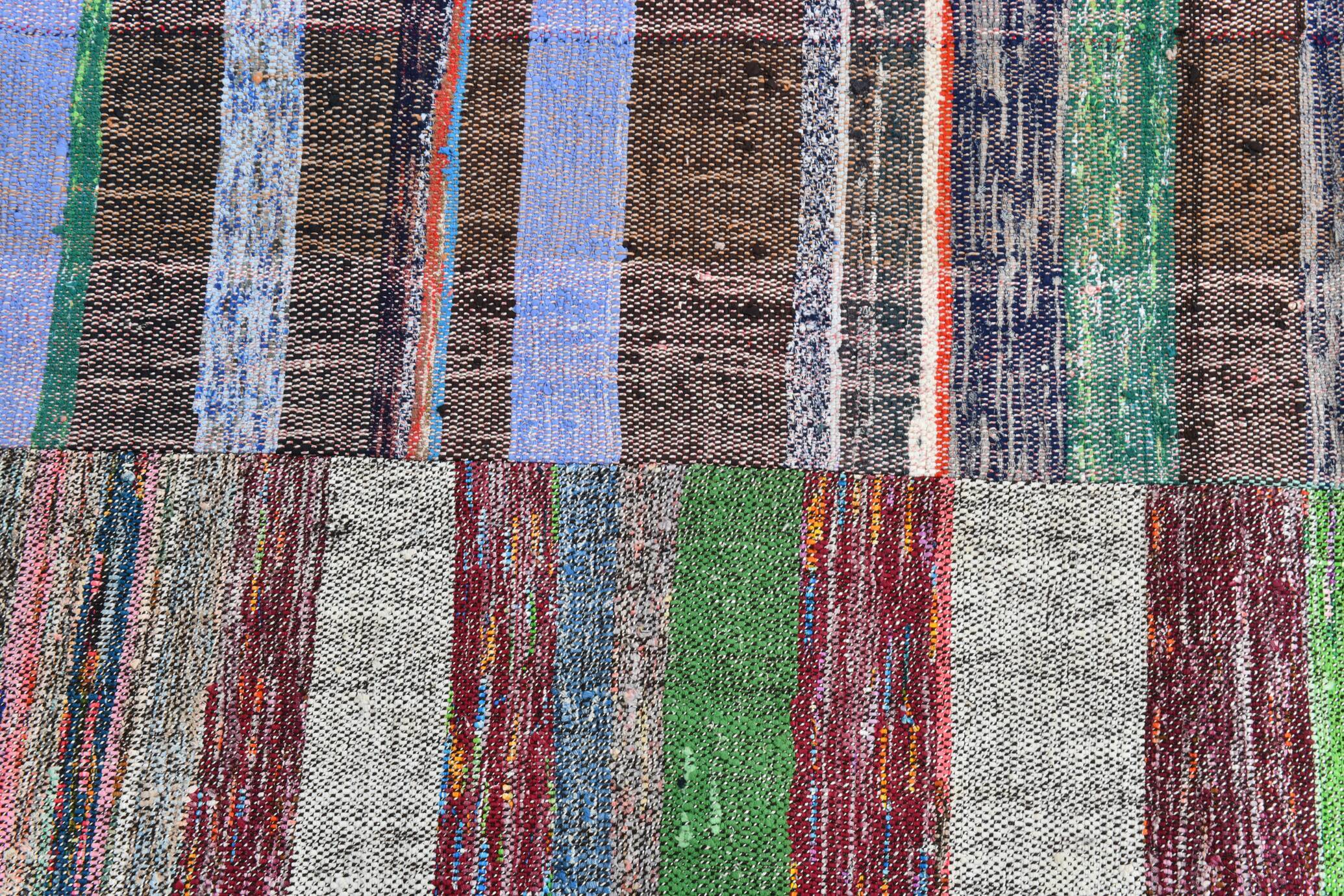Multicolor modern rug 321x234cm
