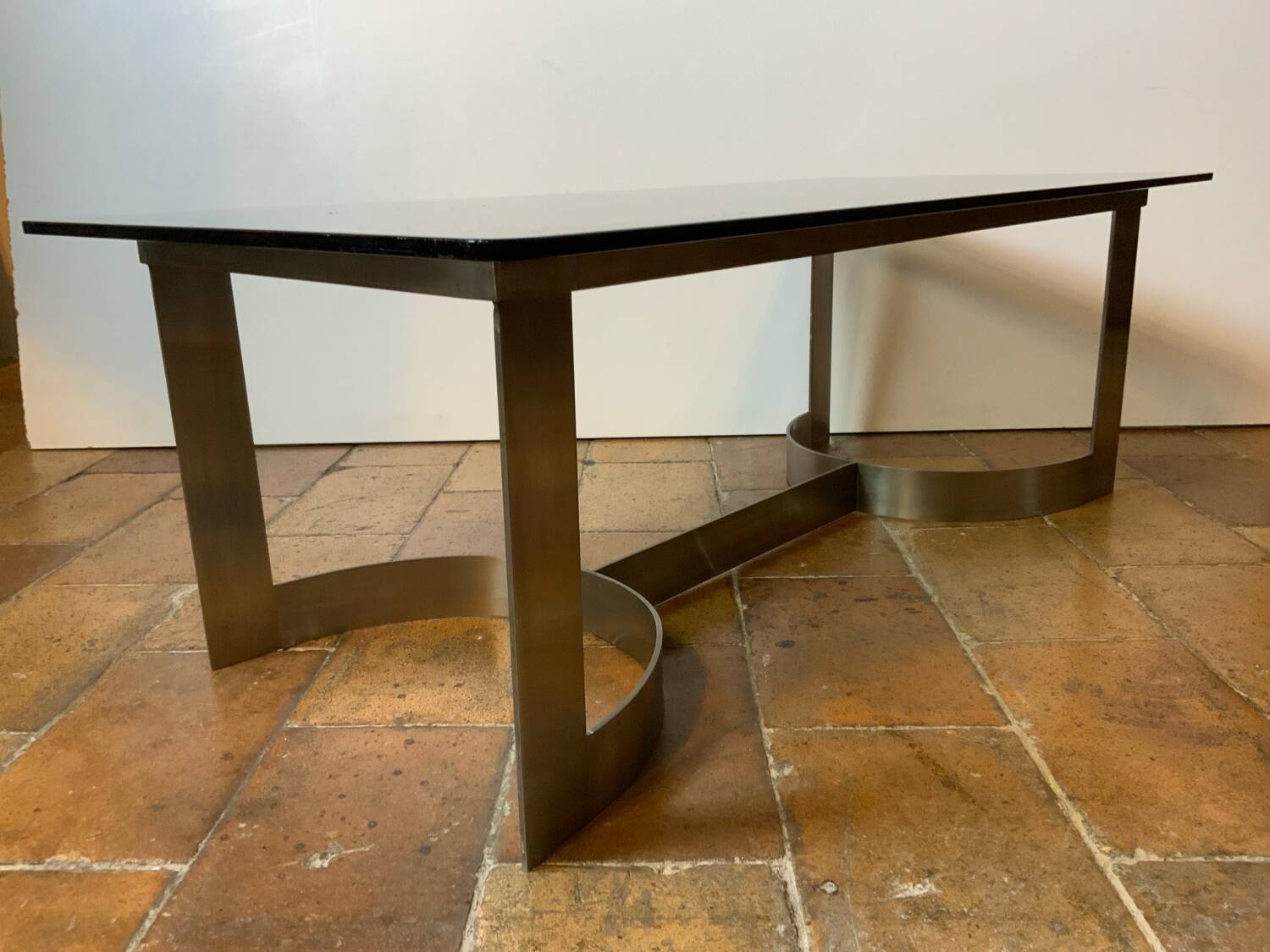 70´ glass coffee table