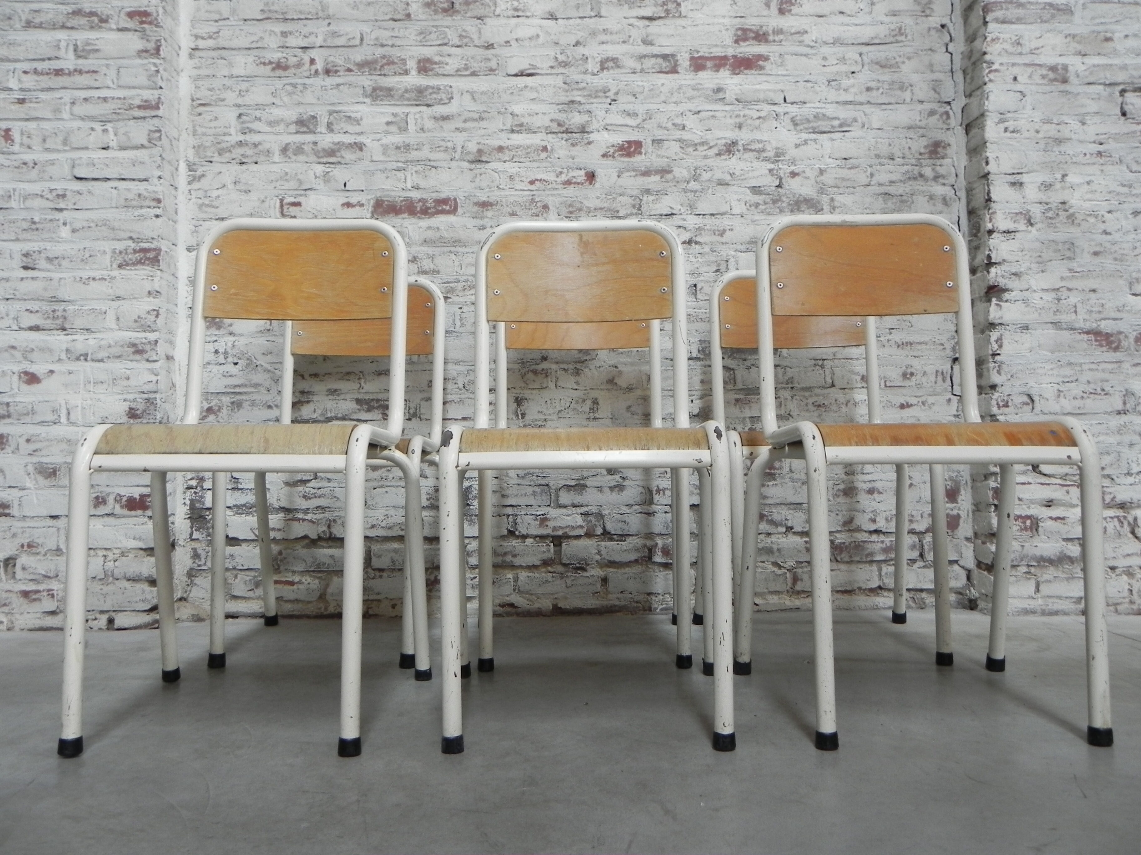 Set of 6 school chairs