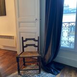 Chaise basse en bois