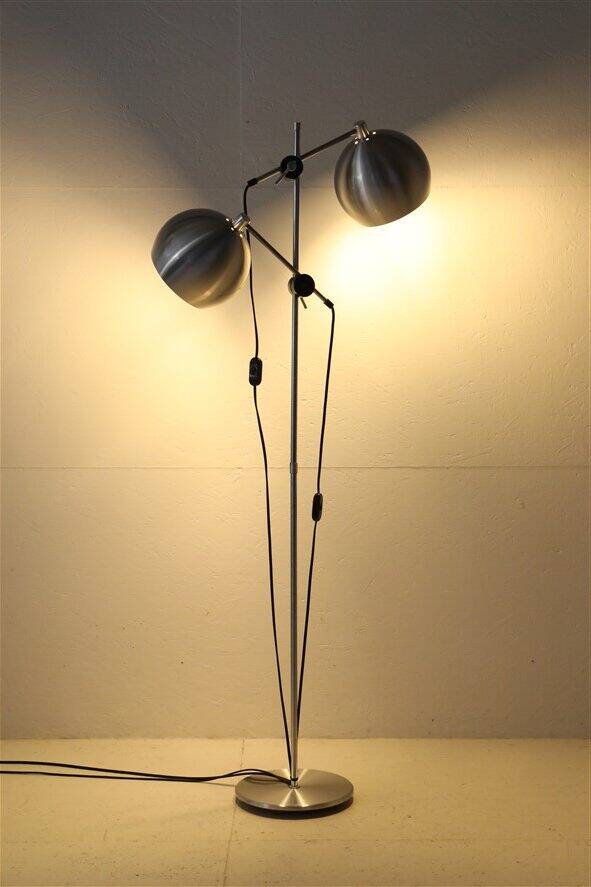Mid-century double-spot floor lamp / aluminum / 1960s–1970s / space age / Danish modern design
