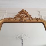 Golden mirror with pediment 98x151cm