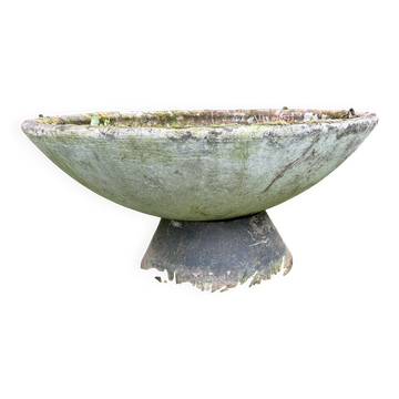 Old planter, pedestal basin in fibrociment by Willy Guillaume.
