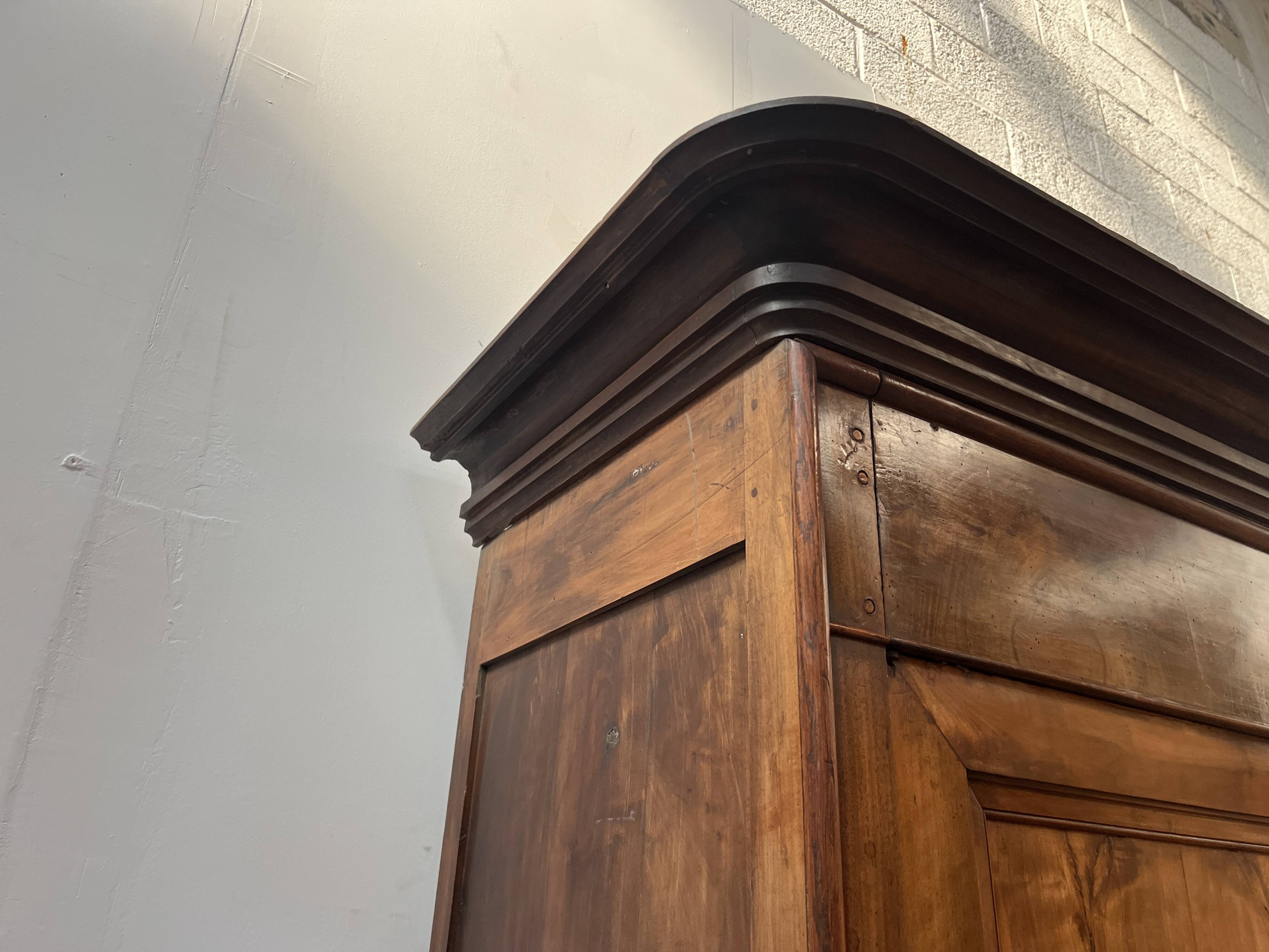Napoleon III style wardrobe in solid walnut, 19th century