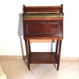 Very small 19th century sloping desk in mahogany and mahogany veneer