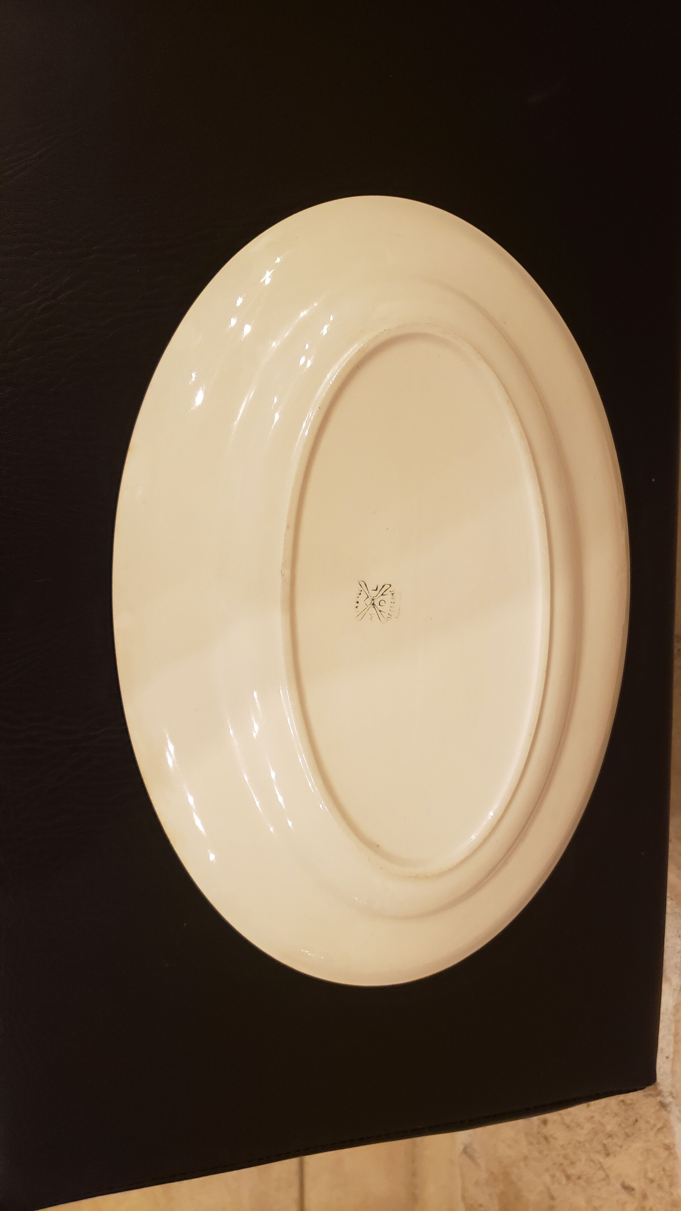 Oval dish Moulin des Loups
