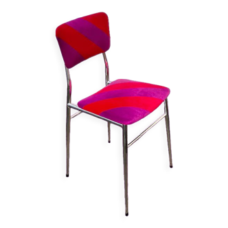 Red/purple patchwork chair