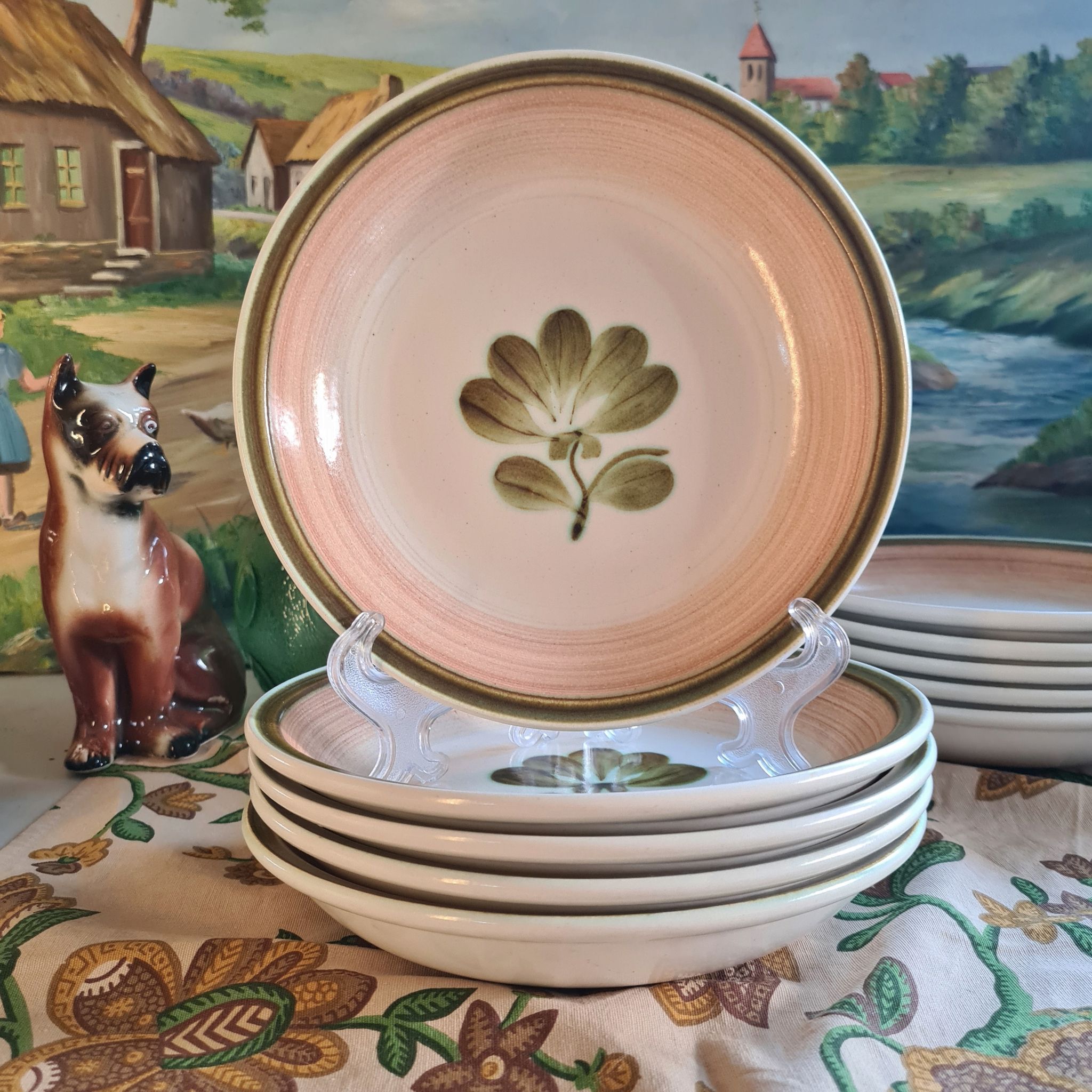 Set of 5 Gien Kandy model deep plates.